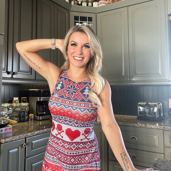 Meet your Posher, Bailee - Picture 1 of 1